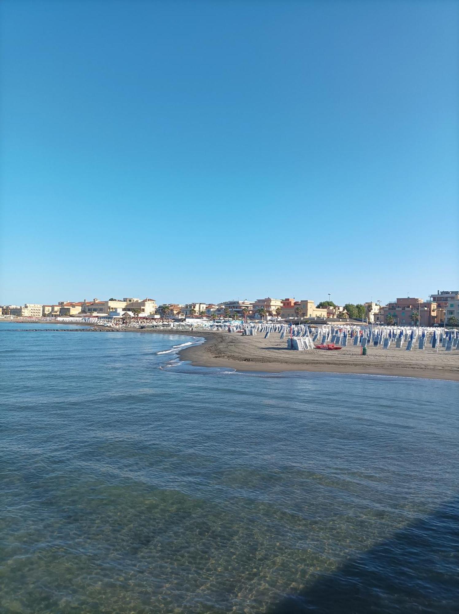 Apartmán Attico Con Terrazza In Via Dei Traghetti Lido di Ostia Exteriér fotografie